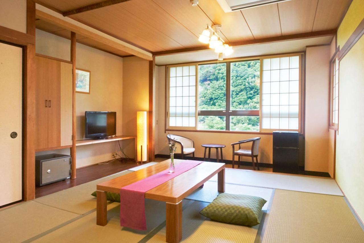 Yutoriro Bandai Atami Hotel Корияма Екстериор снимка
